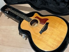 Guitare acoustique électrique